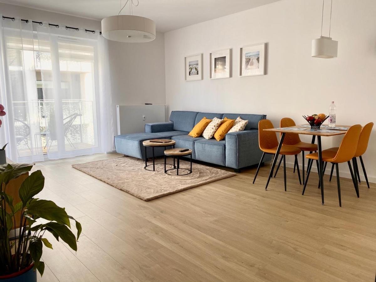 Apartament Nadmorski Kolobrzeg II Екстер'єр фото